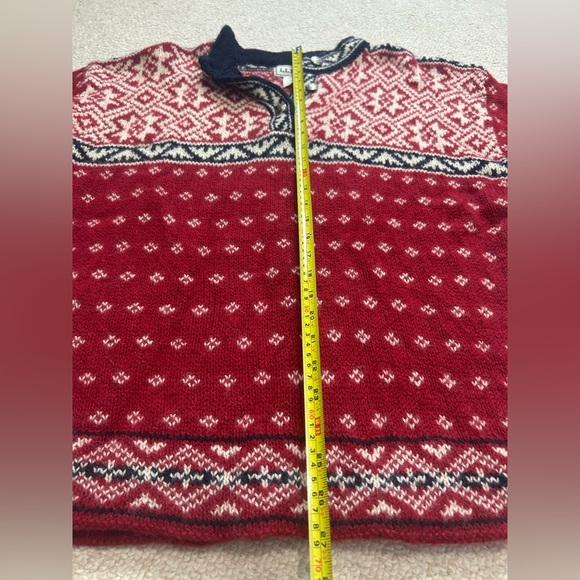 L.L. Bean Vintage Men’s Large red Nordic Fair Isle wool-blend sweater 1/4 button - Picture 13 of 13